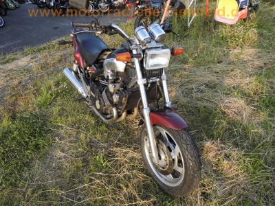 Yamaha_FZX_700_FAZER_1UG_Canada-Modell_Dragster_Muscle-Bike_-_wie_FZ_FZX_750_-_kleine_V-Max_1200_84.jpg
