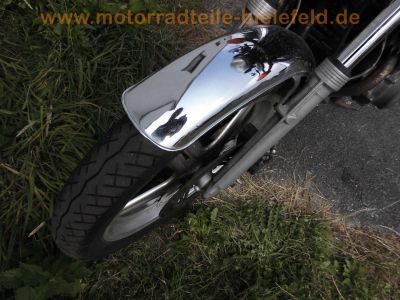 Honda_CB_750_KZ_RC01_lila_Marshall_Deeptone_Auspuff_4-1_Gepaecktraeger_-_wie_CB_900_750_F_F2_Boldor_SC01_SC09_RC04_18.jpg