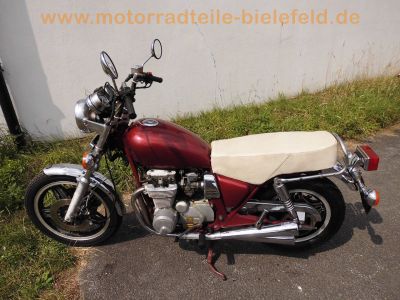 Honda_CB_650_C_Custom_Chopper_RC05_rot-weiss_4-4_Auspuff_Gepaecktraeger_-_wie_CB_750_900_C_RC03_RC06_RC08_SC04_SC10_12.jpg