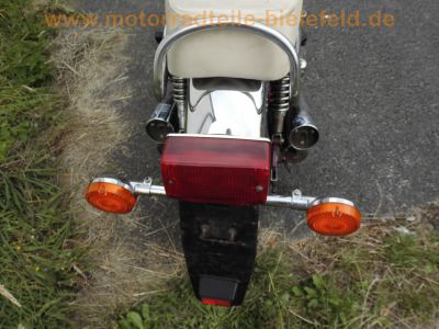 Honda_CB_650_C_Custom_Chopper_RC05_rot-weiss_4-4_Auspuff_Gepaecktraeger_-_wie_CB_750_900_C_RC03_RC06_RC08_SC04_SC10_63.jpg