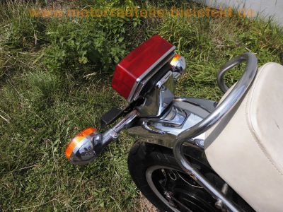 Honda_CB_650_C_Custom_Chopper_RC05_rot-weiss_4-4_Auspuff_Gepaecktraeger_-_wie_CB_750_900_C_RC03_RC06_RC08_SC04_SC10_84.jpg