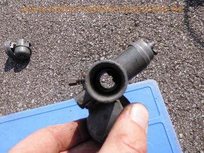Oldtimmer_Vergaser_und_Ersatzteile_carbs_and_spare-parts_von_BING_PALLAS_Gurtner_F_S_Fichtel_und_Sachs-Motor_78.jpg