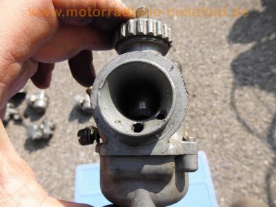 Oldtimmer_Vergaser_und_Ersatzteile_carbs_and_spare-parts_von_BING_PALLAS_Gurtner_F_S_Fichtel_und_Sachs-Motor_89.jpg