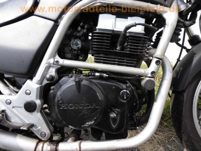 Honda_CB_450_S_PC17_schwarz_Voss_Neuteile_-_wie_CB_250_400_450_500_N_S_PC14_61.jpg