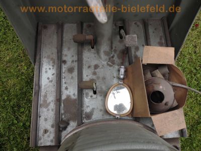 Hans_Glas_Goggo_200_Motor-Roller_Oldtimer_Veteranen-Roller_Bj__1955_mit_ILO-Motor_M_200_V_-_wie_Goggo_125_150__10.jpg
