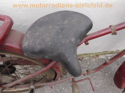Delta_Gnom_Oldtimer_Moped_Veteran,_vermutlich_50_oder_98_ccm_29.jpg