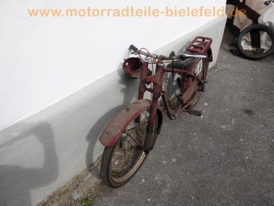 Delta_Gnom_Oldtimer_Moped_Veteran,_vermutlich_50_oder_98_ccm_6.jpg