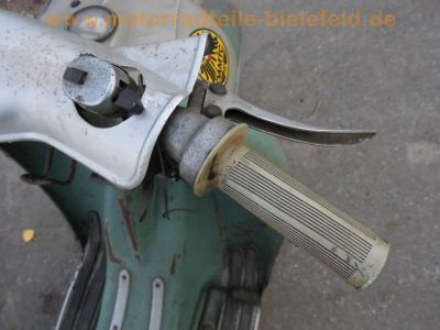 Lohner_Sissy_50_Moped-Roller_aus_Oesterreich_21.jpg