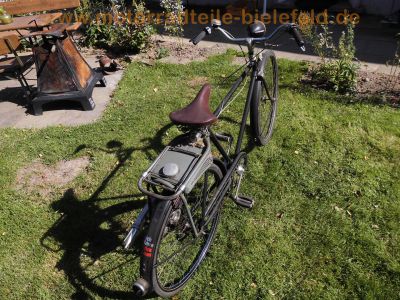 Miele_Oldtimer-Fahrrad_mit_Victoria_Hinterrad-Hilfsmotor_6.jpg