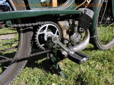 Motobecane_Moby_50_Bj__1973_mit_TUM-143_Motor_49,9_ccm_-_wie_Mini-Moby_Mobylette_23.jpg