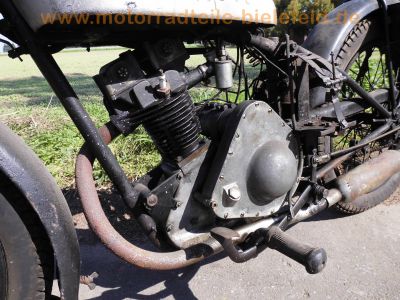 New_Imperial_NI_150_ccm_OHV_Modell_23_Bj__ca__1935_-_wie_250_350_500_Sport_Tourer_42.jpg