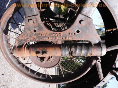 Puch_200_Oldtimer-Wrack_Bj__ca__1938_6PS_Doppelkolben-Motor_-_wie_Puch_125_150_175_220_250_350_SV_SGS_TL_TF_10.jpg