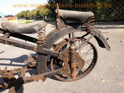 Puch_200_Oldtimer-Wrack_Bj__ca__1938_6PS_Doppelkolben-Motor_-_wie_Puch_125_150_175_220_250_350_SV_SGS_TL_TF_9.jpg