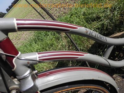 Victoria_Oldtimer_Fahrrad_f__Hilfsmotor_mit_Riemenantrieb_Originallack_14.jpg
