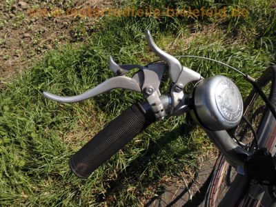 Victoria_Oldtimer_Fahrrad_f__Hilfsmotor_mit_Riemenantrieb_Originallack_40.jpg