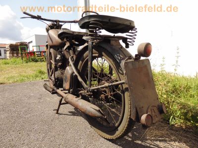 Puch_125_T_Bj__1949_Doppelkolben-Motor_-_no_Puch_R_M_125_150_175_200_250_SV_SGS_TL_TF_2.jpg