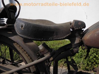Puch_125_T_Bj__1949_Doppelkolben-Motor_-_no_Puch_R_M_125_150_175_200_250_SV_SGS_TL_TF_61.jpg