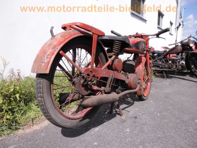 Puch_Oldtimer-Motorrad_-_ggf__Vorkrieg_bzw__Puch_125_150_175_200_220_250_350_S4_TL_SV_SGS_TFS_82.jpg