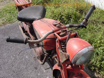 Puch_Oldtimer-Motorrad_-_ggf__Vorkrieg_bzw__Puch_125_150_175_200_220_250_350_S4_TL_SV_SGS_TFS_87.jpg