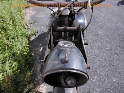 DKW_RT_125_W_aus_1950_-_wie_Auto_Union_IFA_MZ_RT_125_150_ES_DKW_RT_100_NSU_FOX_10.jpg