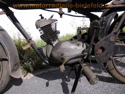 DKW_RT_125_W_aus_1950_-_wie_Auto_Union_IFA_MZ_RT_125_150_ES_DKW_RT_100_NSU_FOX_16.jpg