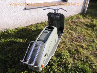 Röhr_Rolletta_200_Roller_aus_1954_restauriert_-_kein_Eichler_Kroboth_Heinkel_FAKA_Zündapp_Messerschmitt_Bajaj_30.jpg