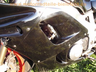 Honda_CBR_900_RR_Fireblade_SC28_Ur-Modell_schwarz_LSL-Lenkungsdämpfer_Sport-Auspuff_-_wie_SC33_49.jpg