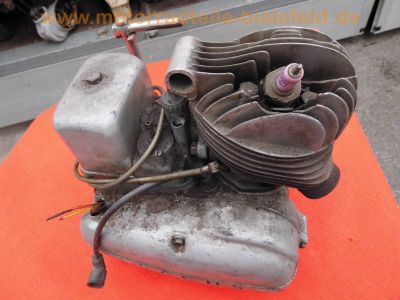 Fichtel___Sachs_Motor_100-3B_97ccm_5,2PS_Nr__3078489_Bj__1960_mit_Bing-Vergaser_5.jpg
