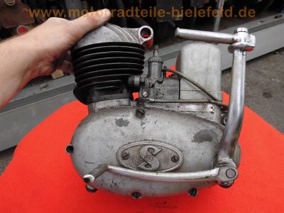Fichtel___Sachs_Motor_100-3B_97ccm_5,2PS_Nr__3078489_Bj__1960_mit_Bing-Vergaser_9.jpg