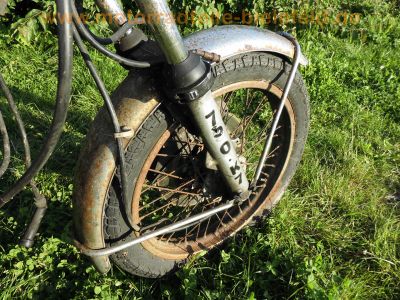 Honda_CB_750_Four_K7_Wrack_Motor_dreht_-_wie_K0_K1_K2_K3_K4_K5_K6_K8_F1_F2_F3_21.jpg