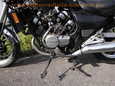 Honda_VF_500_C_schwarz_EZ84_V30_Magna_PC13_Custom_Chopper_-_wie_VT_VF_500_700_750_C_F_Magna_Shadow_PC08_21.jpg