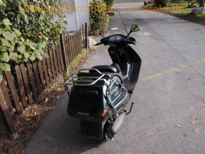 Piaggio_GT_250_Hexagon_4-Takt_Touren-Roller_mit_Motor_MF02E_aus_Honda_CN_250_Helix_-_wie_Hexagon_GT_GTX_LX_LXT_RST_EX__125_150_180_44_.jpg