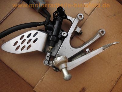 Yamaha_YZF-R1_RN12_EXUP_2005_grau_crash_YZF_1000_Motor_XN509E_33tkm_Ersatzteile_spare-parts_203_.jpg