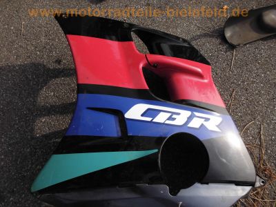 Honda_CBR_1000_F_SC24_EZ_1992_unfallfrei_non-DUAL_CBS_pink_Farbcode_NH1_-_wie_SC21_CBR_600_F_PC_19_20_23_25_31_50_.jpg