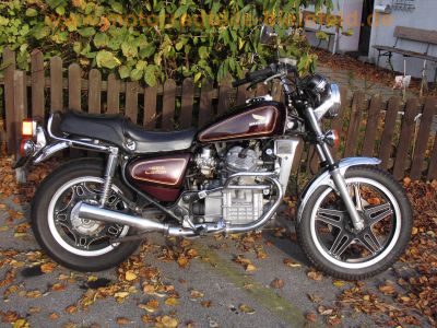 Honda_GL400_CX400_WING_Custom_400_Oldtimer_Japan-Modell_von_CX_GL_500_650_C_Mini-Goldwing_85.jpg