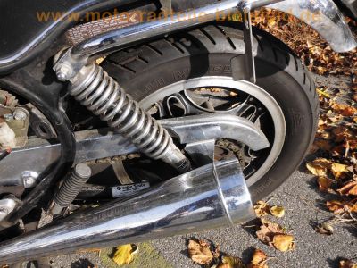Honda_CM_400_T_NC01_Custom_braun-lila_ORIGINAL_US-Chopper_kurze_Chrom-Fender_Sturzbuegel_mit_Highway-Bars_-_wie_CM_CB_125_185_200_250_400_26.jpg