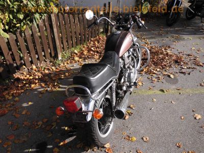 Honda_CM_400_T_NC01_Custom_braun-lila_ORIGINAL_US-Chopper_kurze_Chrom-Fender_Sturzbuegel_mit_Highway-Bars_-_wie_CM_CB_125_185_200_250_400_38.jpg