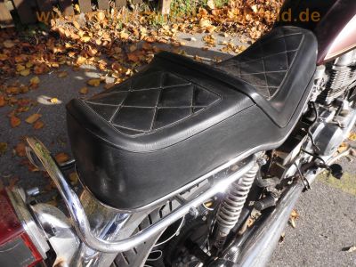 Honda_CM_400_T_NC01_Custom_braun-lila_ORIGINAL_US-Chopper_kurze_Chrom-Fender_Sturzbuegel_mit_Highway-Bars_-_wie_CM_CB_125_185_200_250_400_42.jpg
