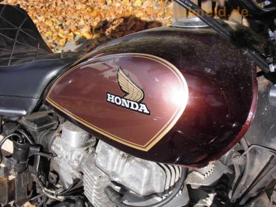 Honda_CM_400_T_NC01_Custom_braun-lila_ORIGINAL_US-Chopper_kurze_Chrom-Fender_Sturzbuegel_mit_Highway-Bars_-_wie_CM_CB_125_185_200_250_400_50.jpg