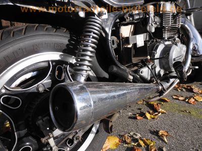 Honda_CM_400_T_NC01_Custom_braun-lila_ORIGINAL_US-Chopper_kurze_Chrom-Fender_Sturzbuegel_mit_Highway-Bars_-_wie_CM_CB_125_185_200_250_400_58.jpg