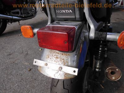 Honda_VF_750_C_V45_Magna_RC09_lila_rostig_Konis_Mecadapo_Auspuff_-_wie_VF_500_700_1100_F_S_C_RC21_RC07_11.jpg