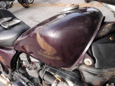 Honda_VF_750_C_V45_Magna_RC09_lila_rostig_Konis_Mecadapo_Auspuff_-_wie_VF_500_700_1100_F_S_C_RC21_RC07_62.jpg