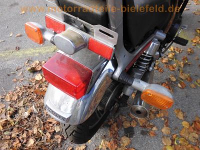 Honda_V45_US-Magna_VF_750_C_RC07_wie_RC09_schwarz_Scheibe_hohe_Sissy-Bar_kurze_Chrom-Fender_15.jpg