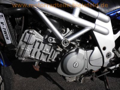 Hyosung_GT_650_NAKED_V2-Sportler_78PS_-_wie_Suzuki_SV_650_11_4.jpg