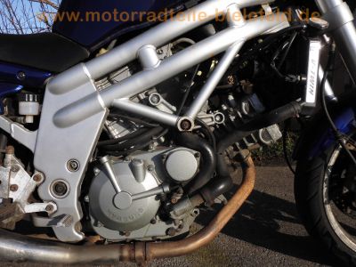 Hyosung_GT_650_NAKED_V2-Sportler_78PS_-_wie_Suzuki_SV_650_11_41.jpg