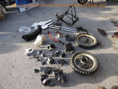 Yamaha_YZ80J_5X2_1982_Kinder-Cross_Oldtimer_-_wie_YZ50_YZ60_PW50_PW80_TY50_TY80_IT0_2J5_2X6_3R1_4V1_22W_Ersatzteile_spare-parts_4.jpg