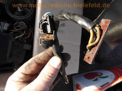 Honda_GL1000_Goldwing_MIX_3x_GL1_1976_1977_Ersatzteile_spare-parts_560.jpg