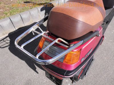 Honda_CH_250_Elite_250_rot_4-Takt_Gross-Roller_-_wie_Spacy_250_CN_250_Helix_7.jpg