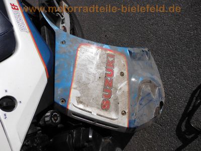 Suzuki_GSX_550_EF_Voll-Verkleidung_blau-weiss_GN71D_mit_4-1_Sport-Auspuff_motad_n-eta_e1_N5SF_-_wie_GSX_400_550_E_ES_11.jpg