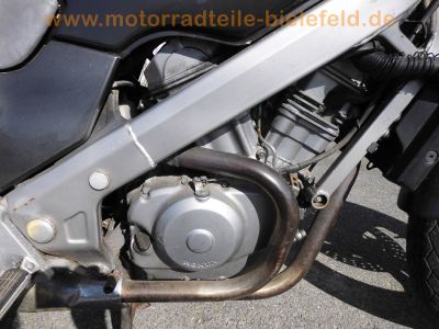 Honda_NTV_650_Revere_RC33_grau_mit_Koffer-System_Gepaecktraeger_Krauser_Hein_Gericke-_wie_NT_GT_650_V_GT_647_HAWK_RC31_BROS_40.jpg